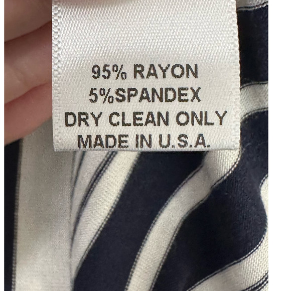 Glam off white navy blue short sleeves oversized knit top size small - Picture 4 of 11